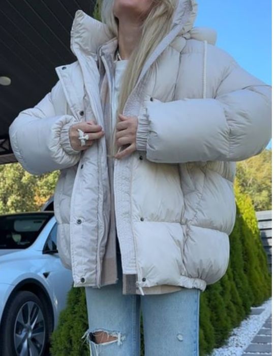 Пуховик пуфер жіночий.