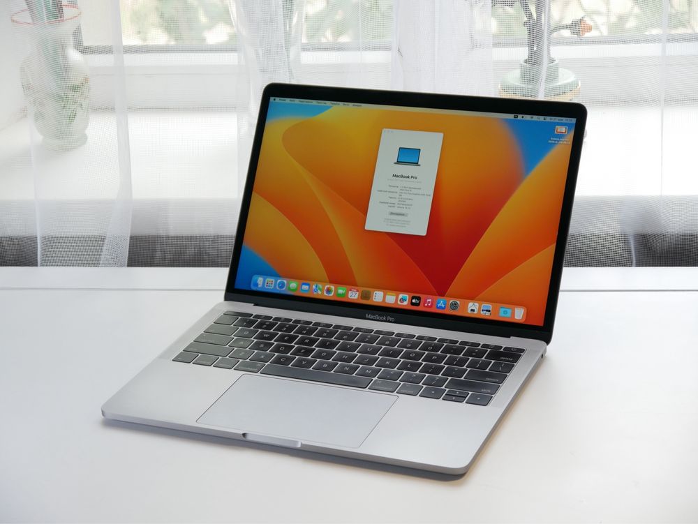 MacBook Pro 2017 | i5 2,3Ghz | 8gb Ram | 128gb