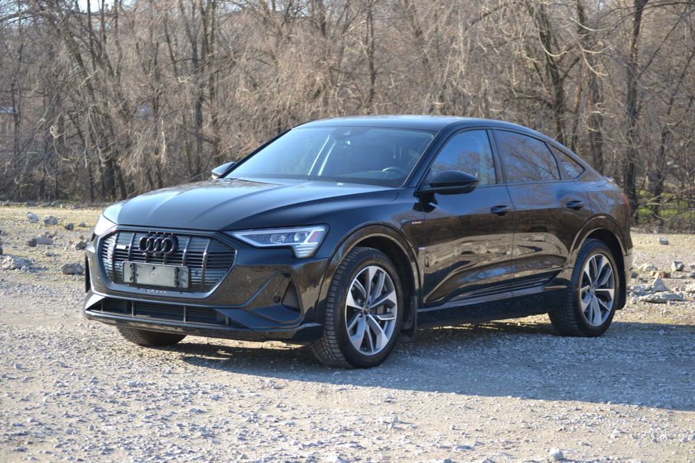 AUDI Etron SPORTBACK 2021 S Line 55 в ідеальному стані