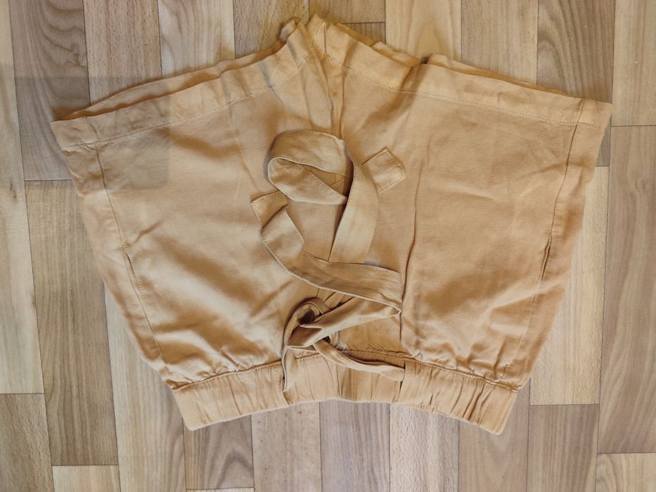 Шорти pull and bear нові