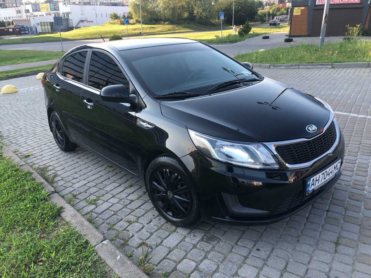 Продам KIA RIO 3