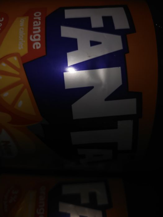 Fanta o smaku pomarańczowym 2 l
