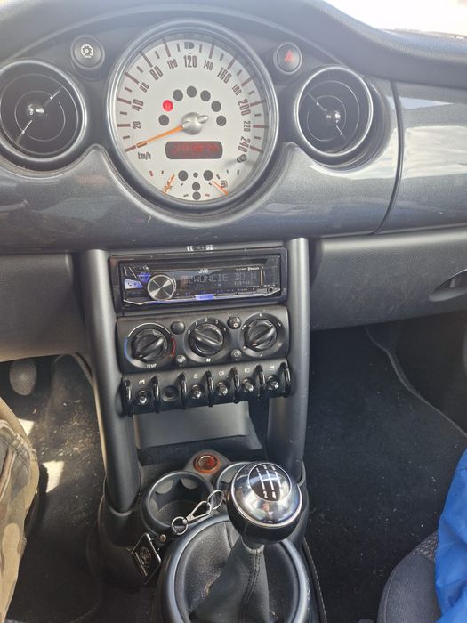 Mini Cooper zarejestrowany w Polsce