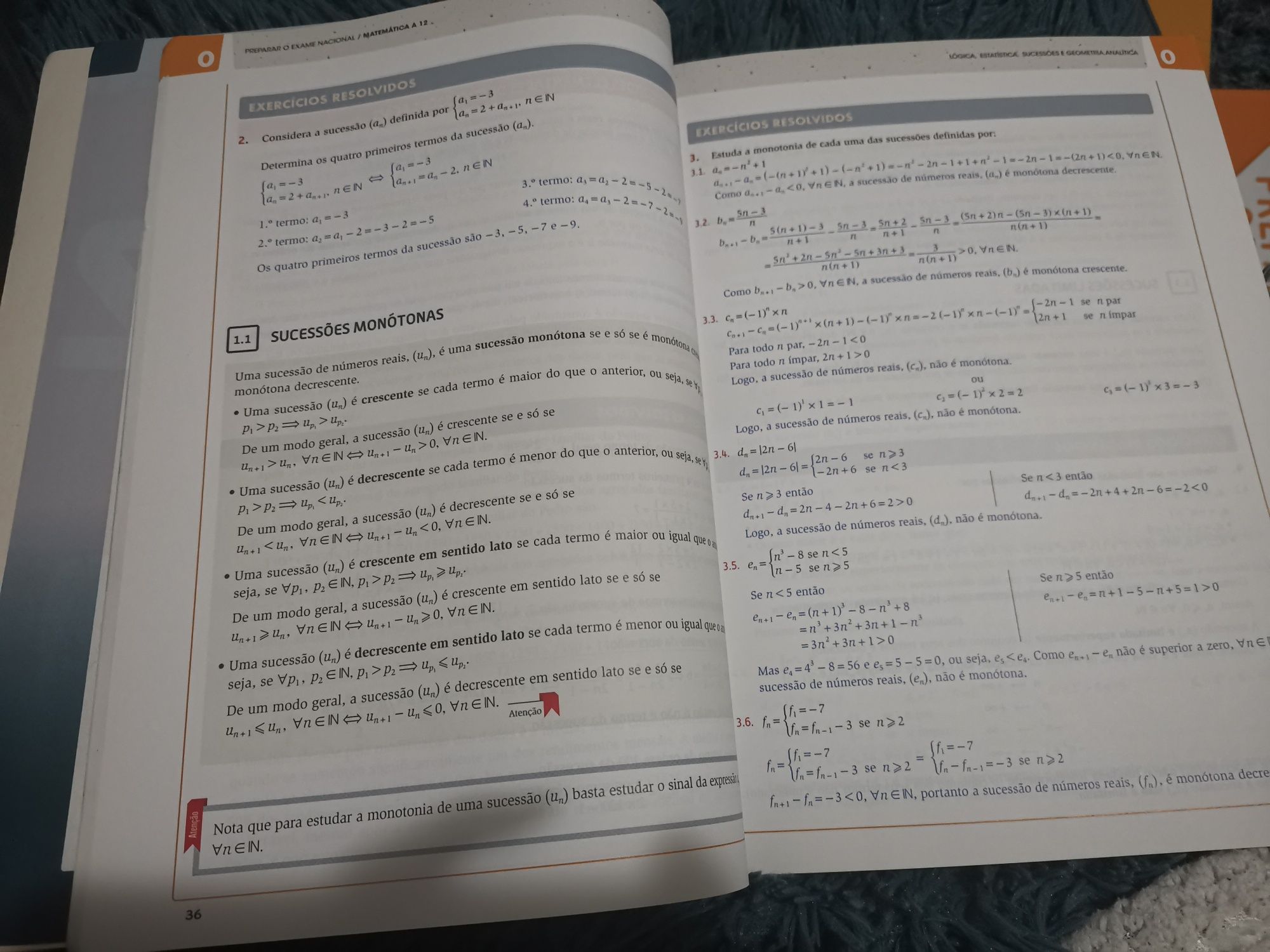 Livro de apoio ao estudo e preparação exame de matemática A