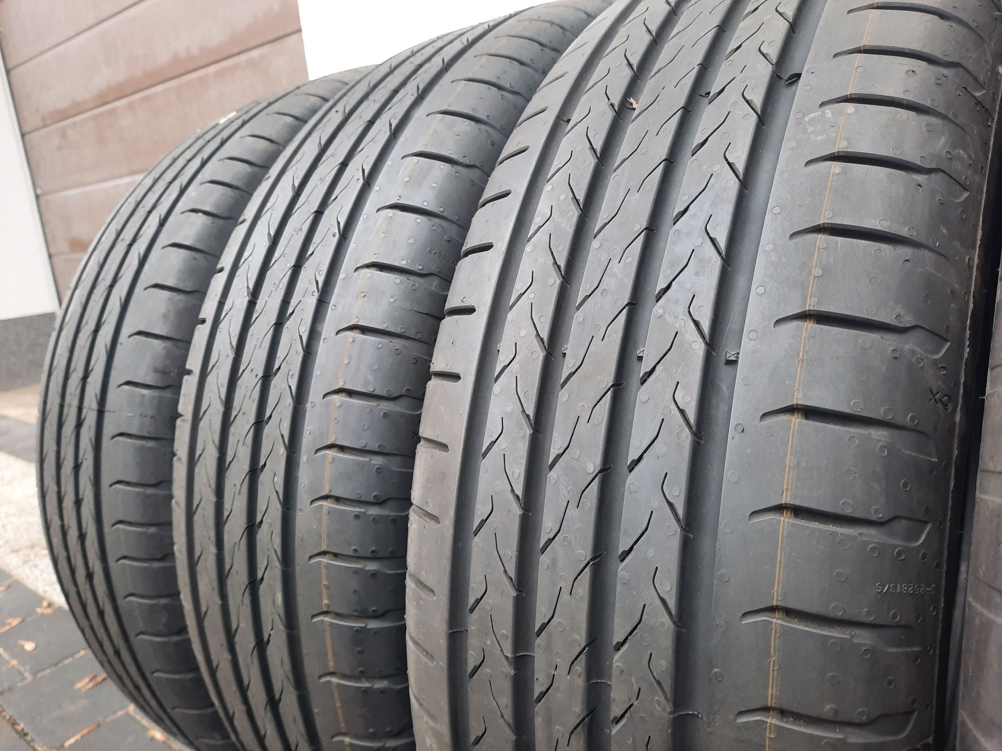 4 nowe opony 215/60 R17 Continental EcoContact 6Q 2022r