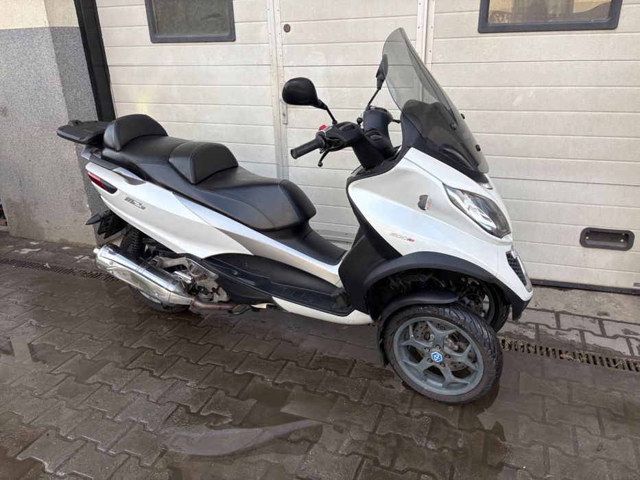 Piaggio mp3 500 IE , abs, na kat B.