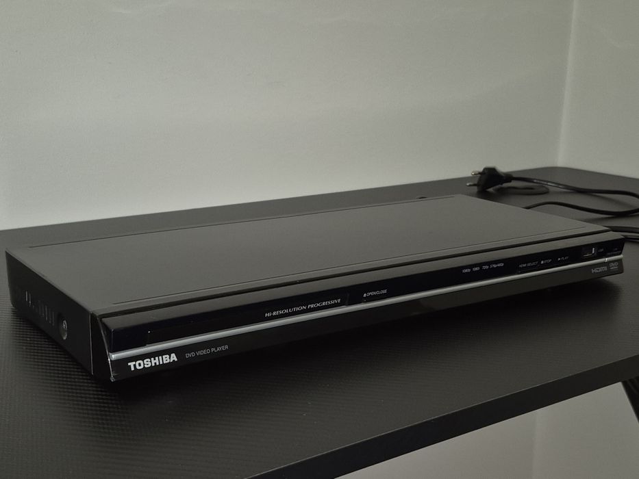 Odtwarzacz DVD Toshiba SD590EKE