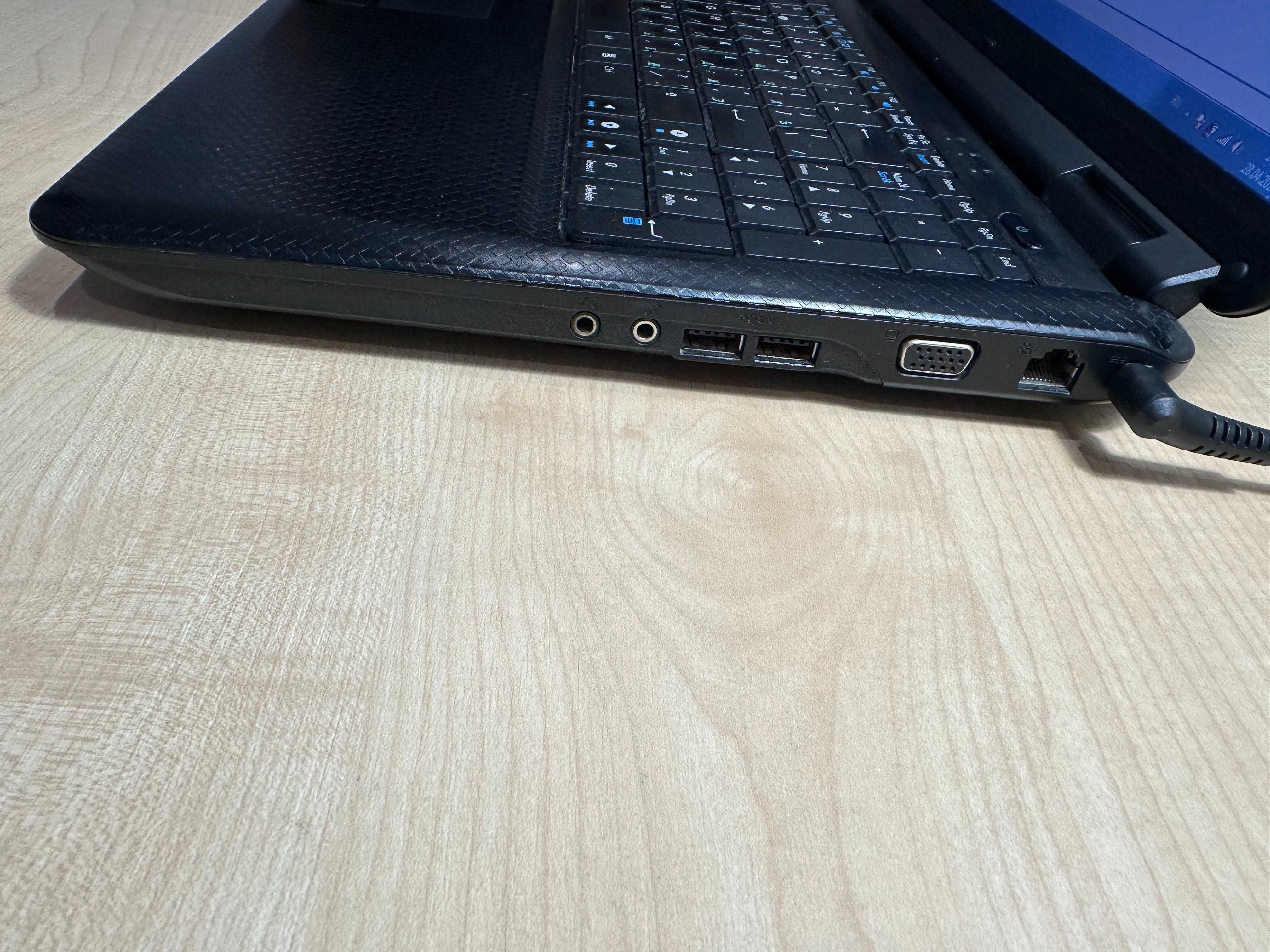 Ноутбук Asus K50C в хорошем состоянии|120Gb SSD|2Gb|