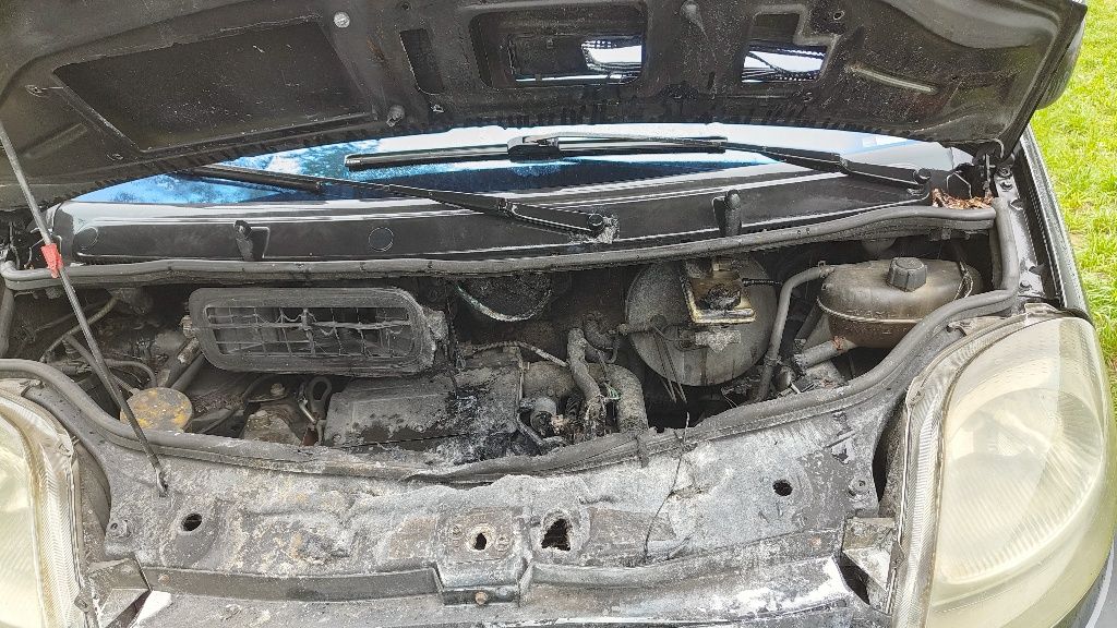 OOPEL VIVARO 1,9 DTI cały lub na części