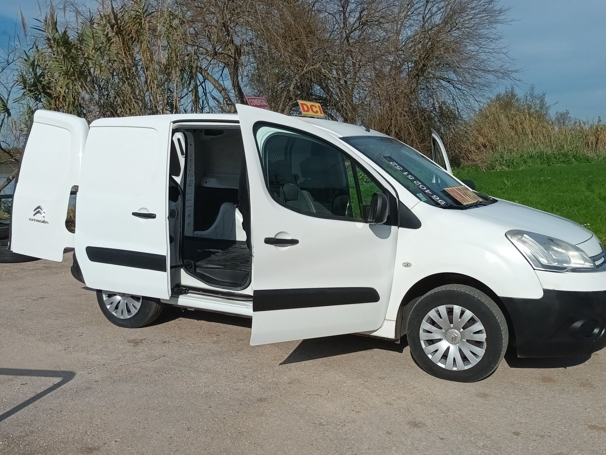 Citroen berlingo 90 CV 2014 3 lugares