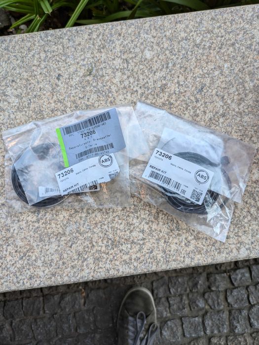 Pinças Travões Frente Toyota Celica ST202