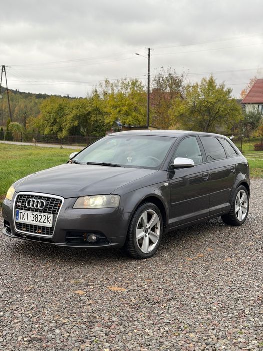 Audi          A3