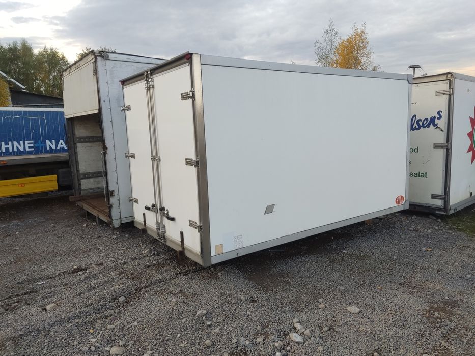 Kontener chłodnia piękna 3,9m długa