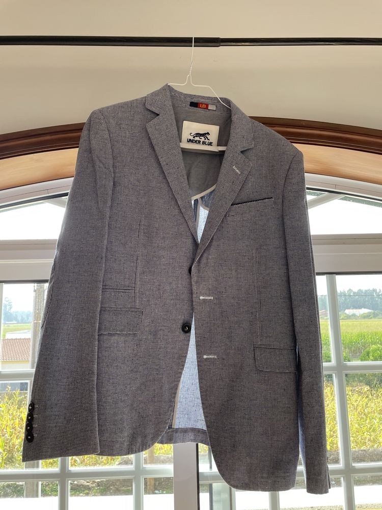 Blazer usado apenas uma vez