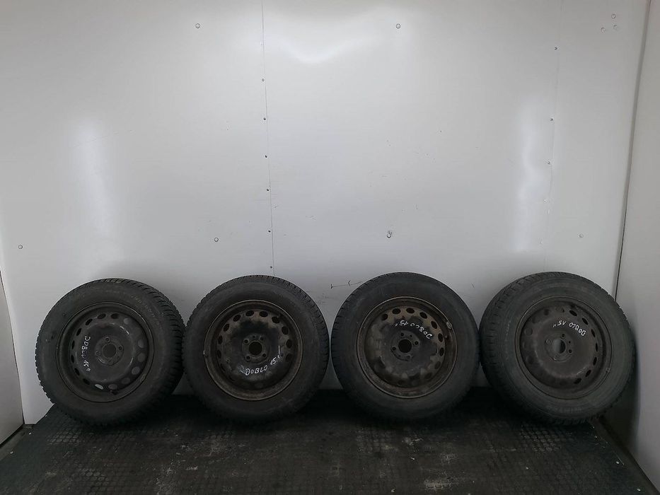 FELGI STALOWE KOMPLET 15 Z OPONAMI FIAT DOBLO 4X98 CENTALNY 58,1 ET32 5.5J