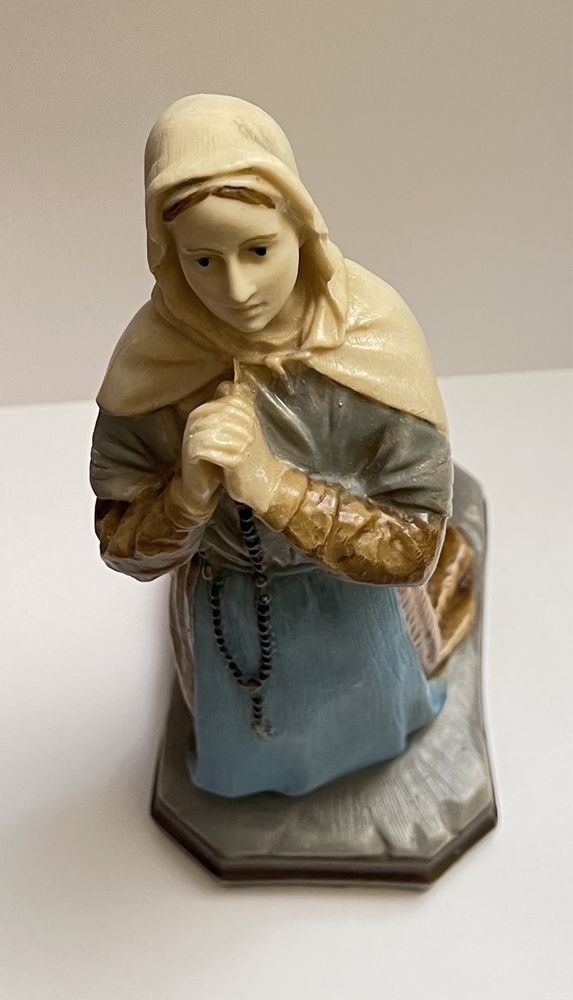 Stara figurka ceramika alabaster Maryja