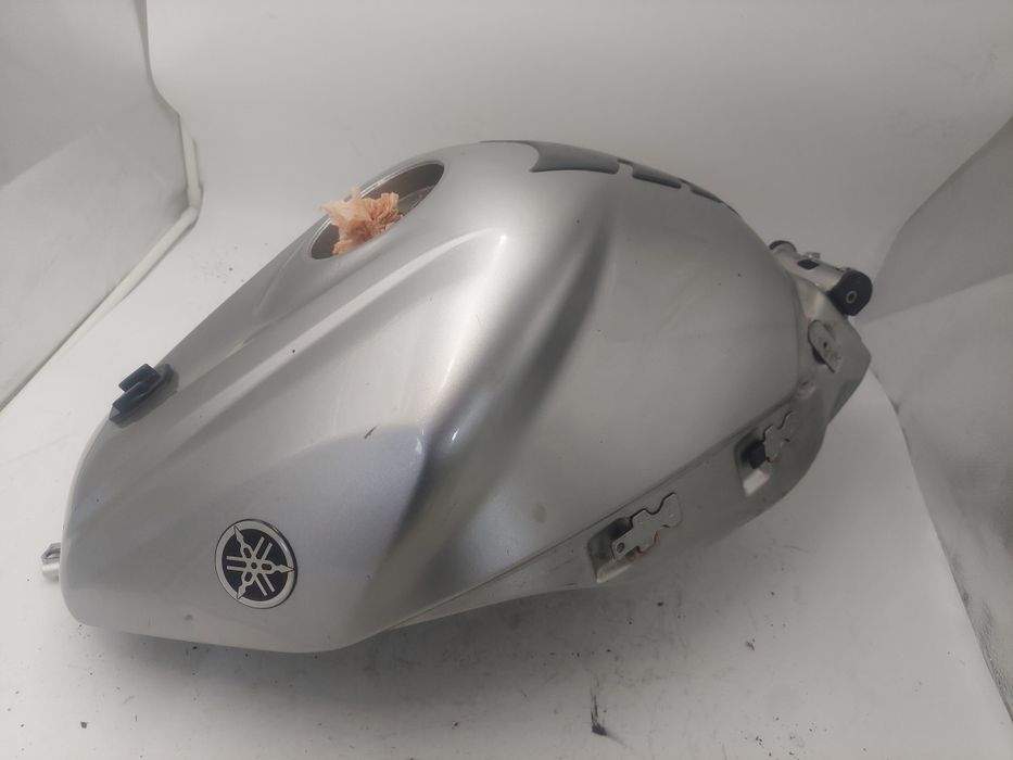 Yamaha r1 rn09 zbiornik paliwa bak