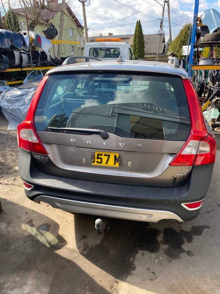 volvo XC70 III 3.2 AWD 238KM 2007r. 472-46 NA CZĘŚCI