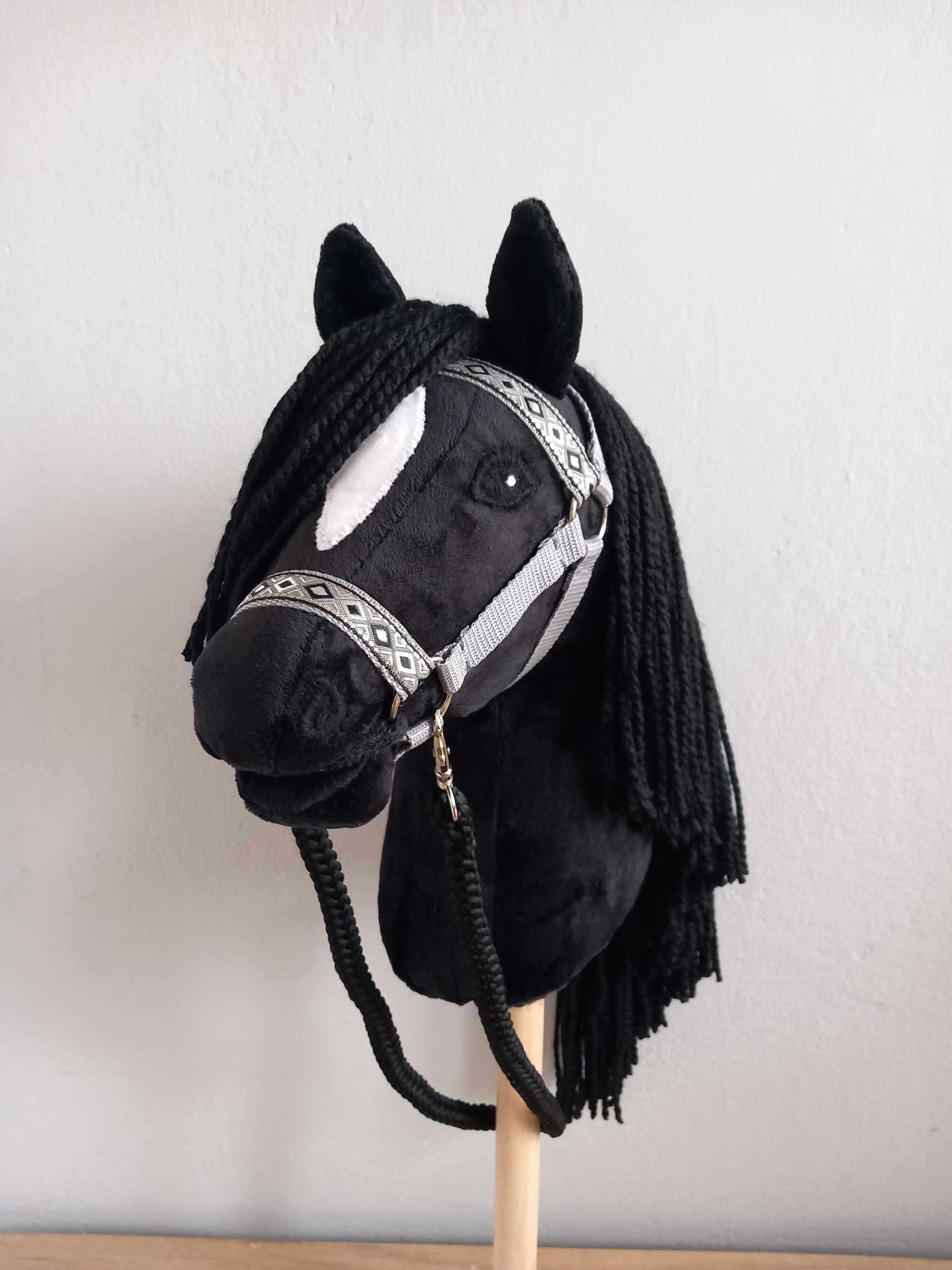 Hobby horse, koń na kiju, A4, czarny