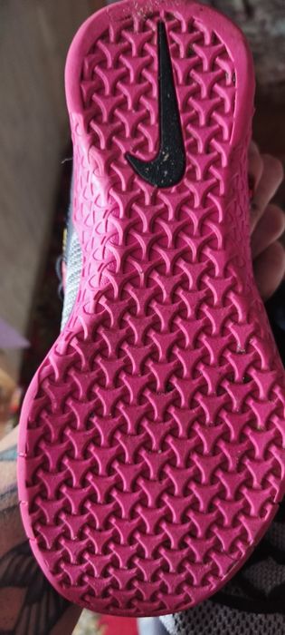 Кроссовки Найк,  в хорошем состоянии