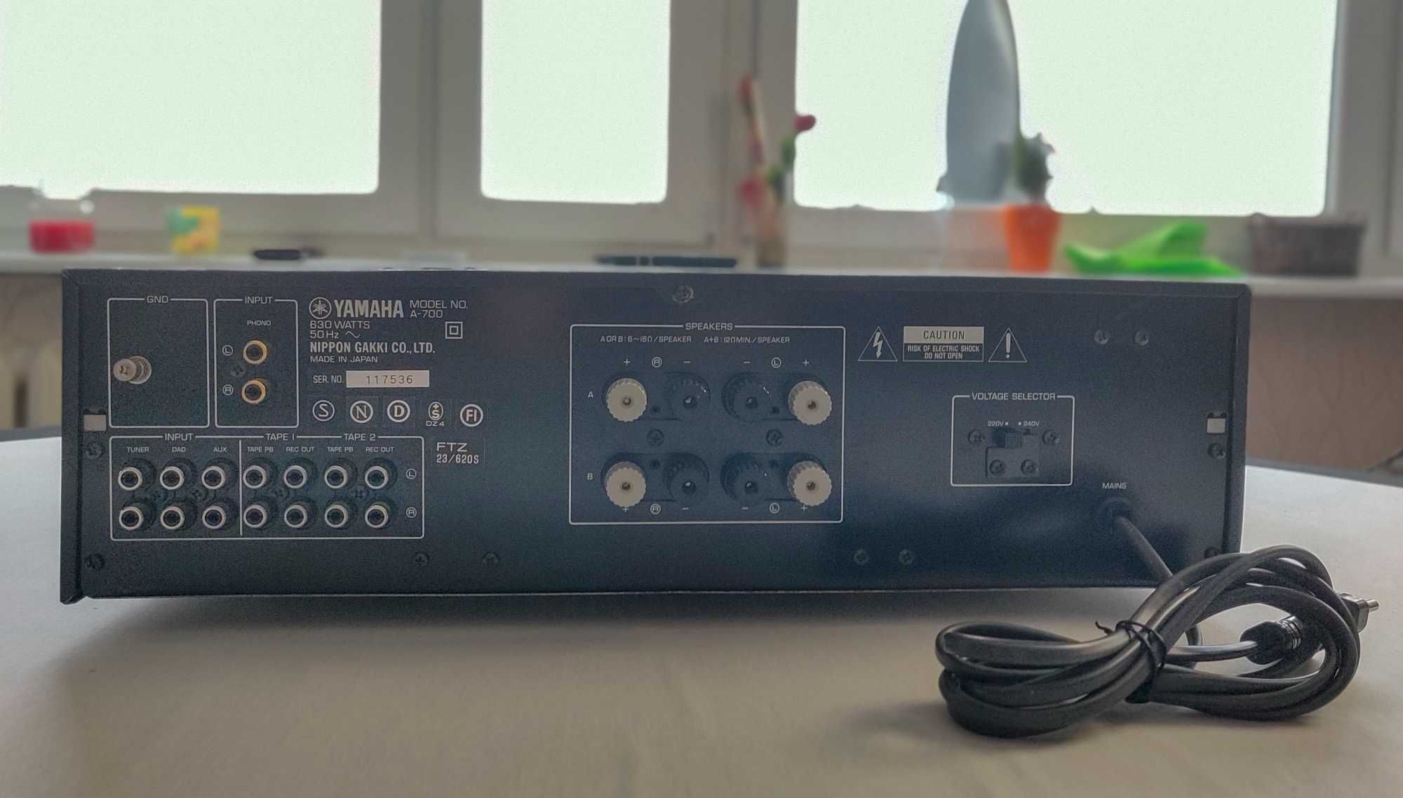 Yamaha A700 wzmacniacz stereo A-700 do muzyki i do filmów