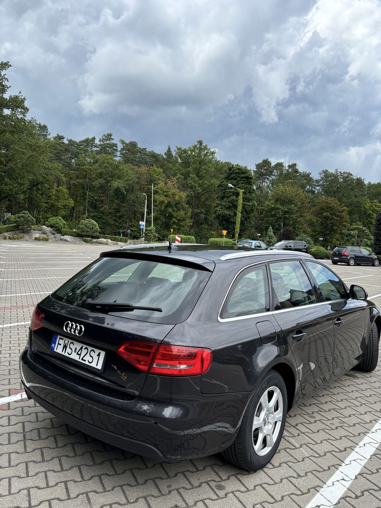 Audi a4 b8 2.0TDI Skóra Zarejestrowana