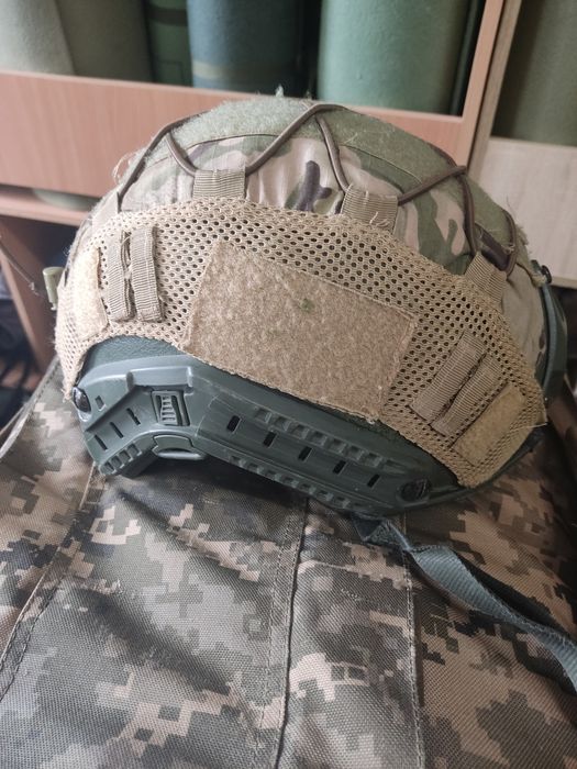 Продам фастовсбку каску