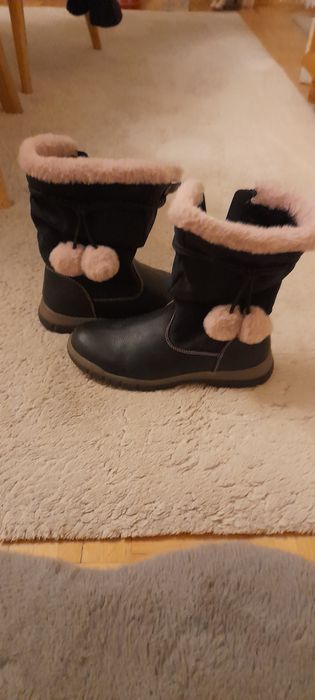 Kozaki ocieplane dla dziewczynki,  rozmiar 35, wkładka 22 cm