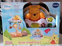 Parque actividade bebe/Arche d'éveil Winnie l'ourson neuf / Winnie the