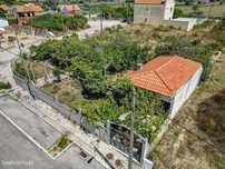 Perto das Praias da Costa da Caparica,( Quintinha)  terreno URBANO de