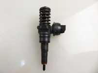 POMPOWTRYSKIWACZ SKODA OCTAVIA II 1.9 TDI - BKC 038130073AG 0414720215