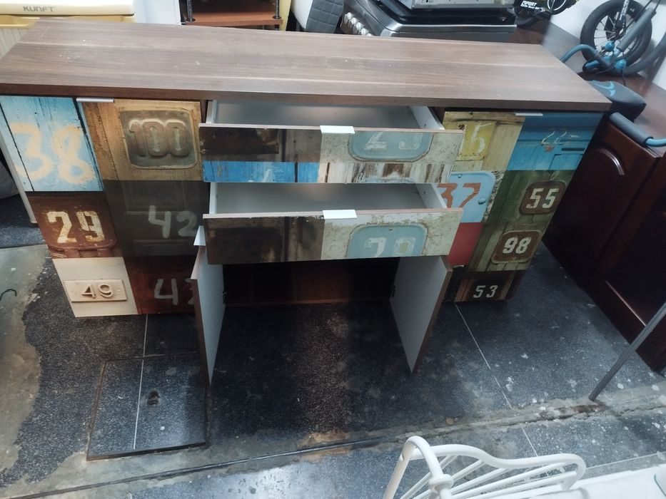 Movel desocupar 110€