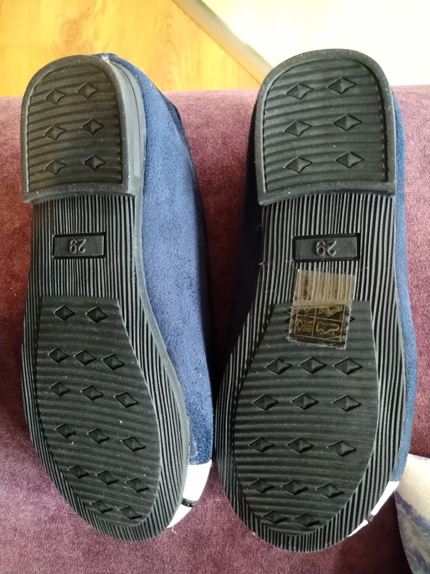 Sprzedam nowe  buty 29
