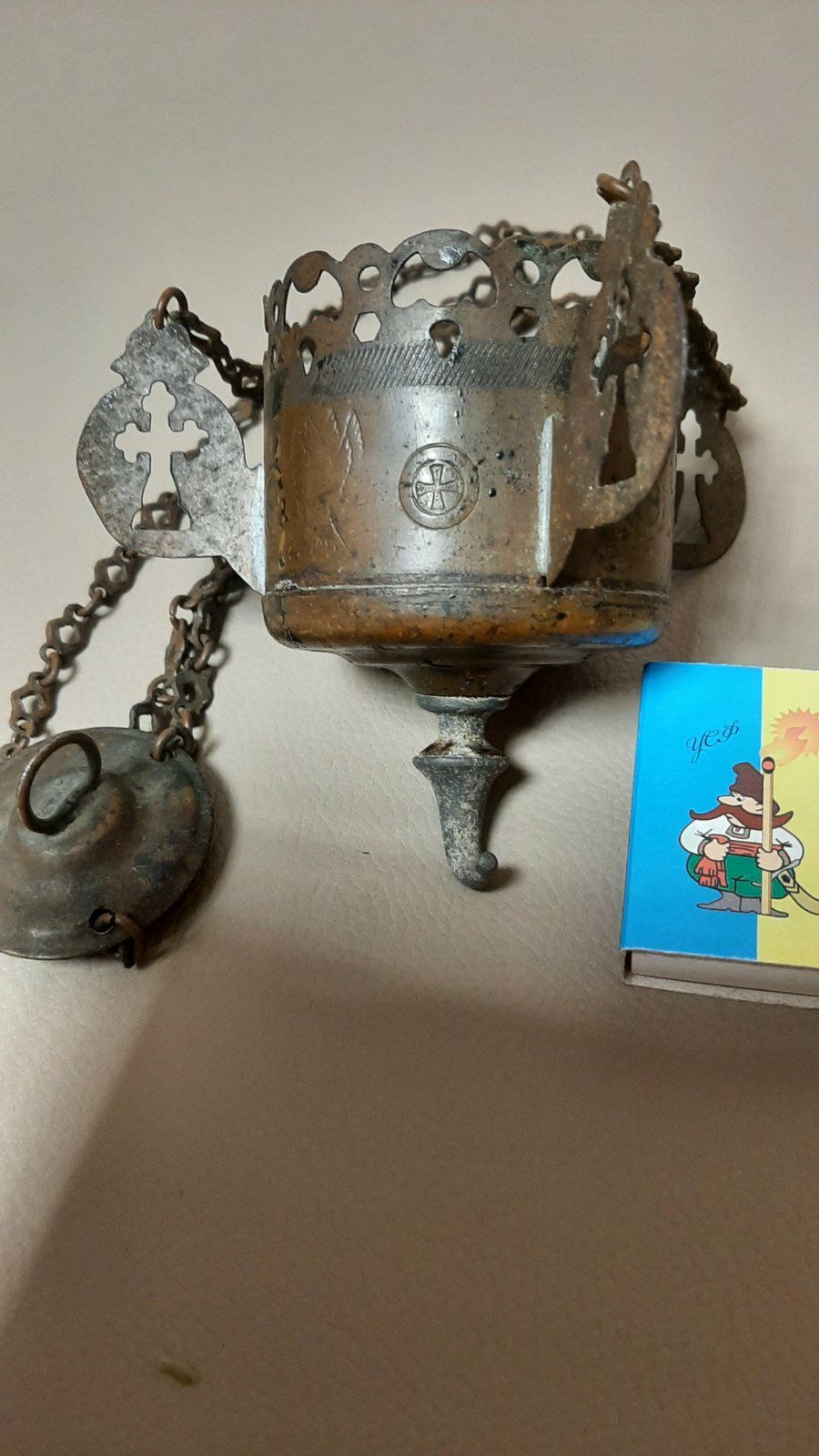 Лампадки разные церковные.