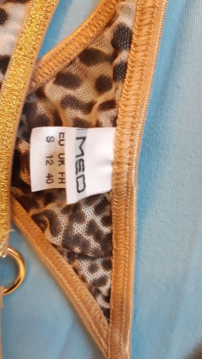 Zestaw bielizny biustonosz MED panterka stringi 75b s