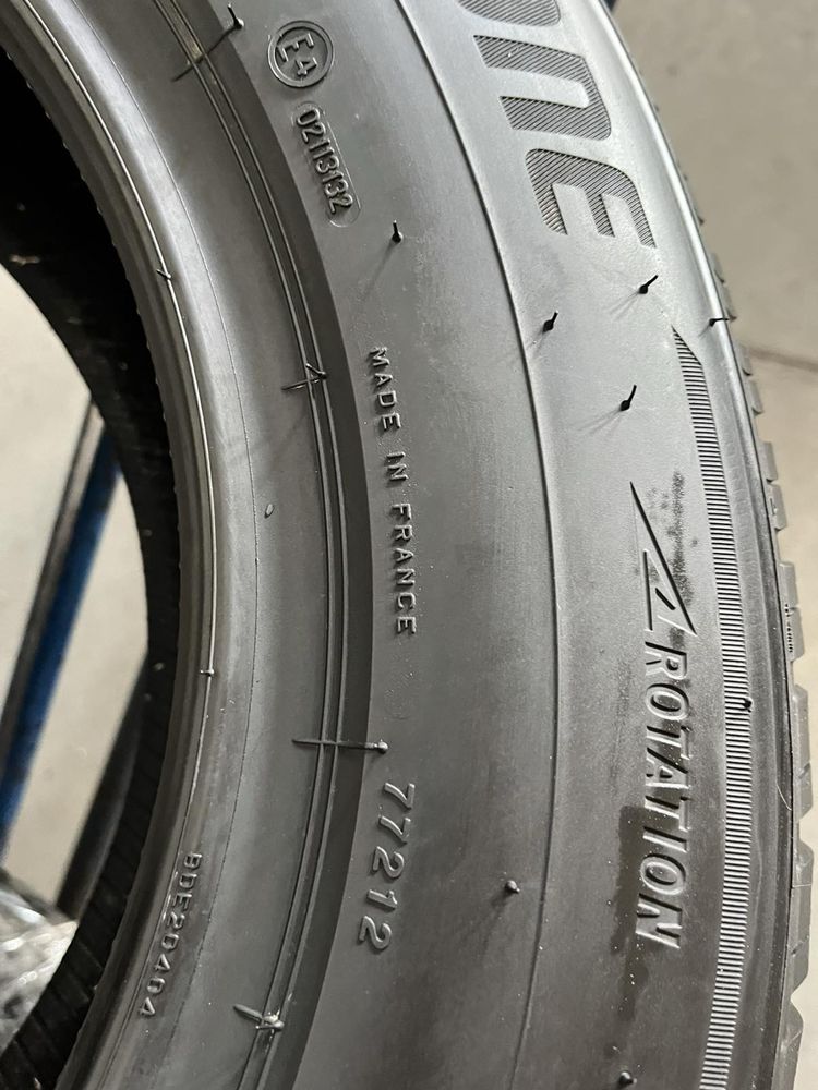 205/70/15 R15 Bridgestone Blizzak LM005 2шт нові зима