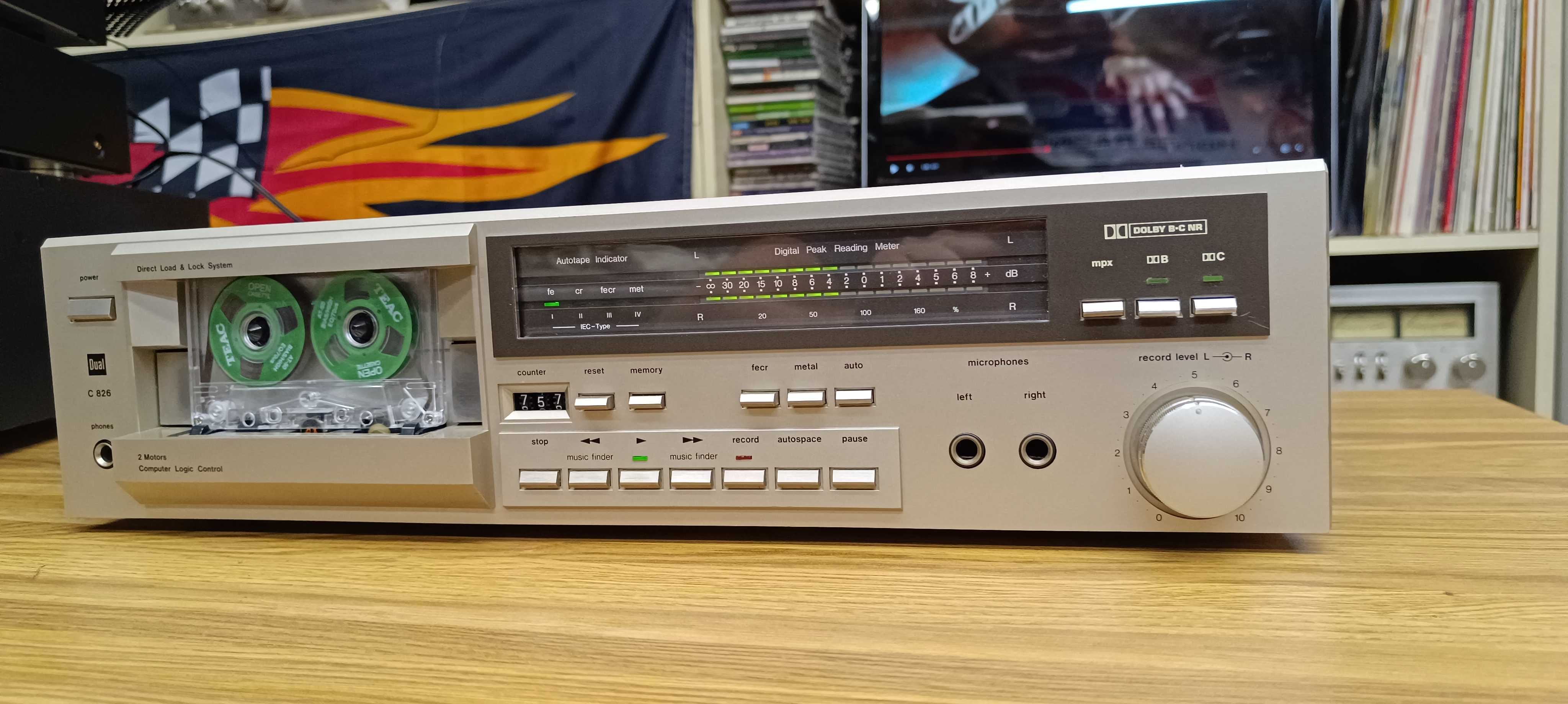 Кассетна дека Dual C 826