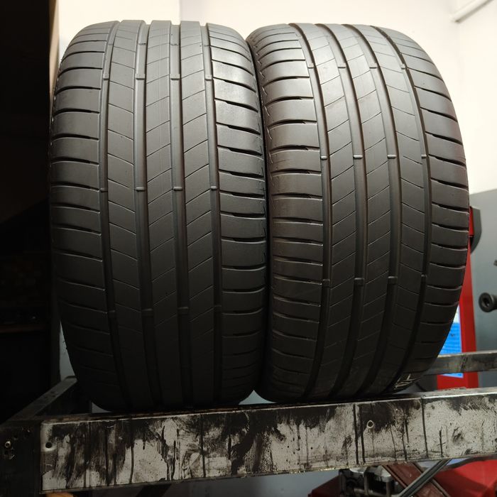 255/35/21 Sprzedam parę opon letnich Bridgestone