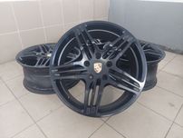 Оригінальні легкосплавні диски Porsche R19 5×130