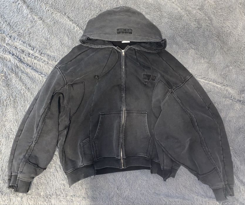 vetements зипка