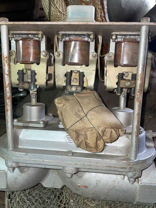 Блоки управліня та сигналізації