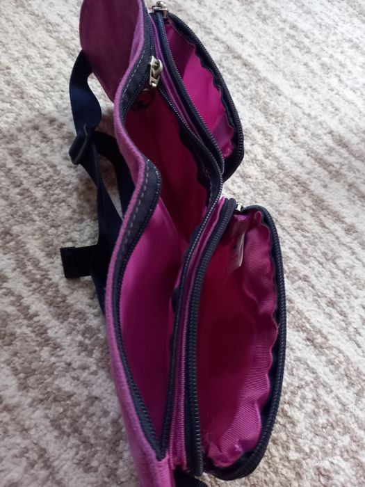 Продам барсетку жіночу