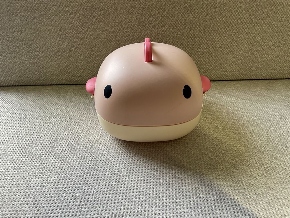 Брязкальця і гризуни в контейнері синій кит