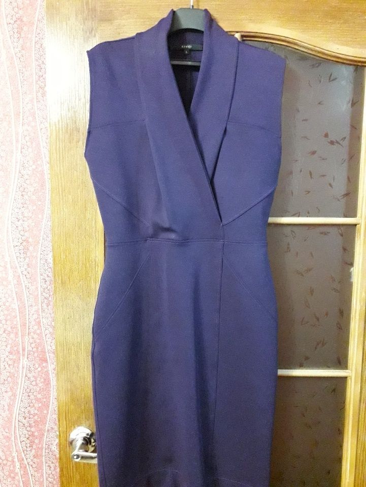 Платье фирмы Gucci