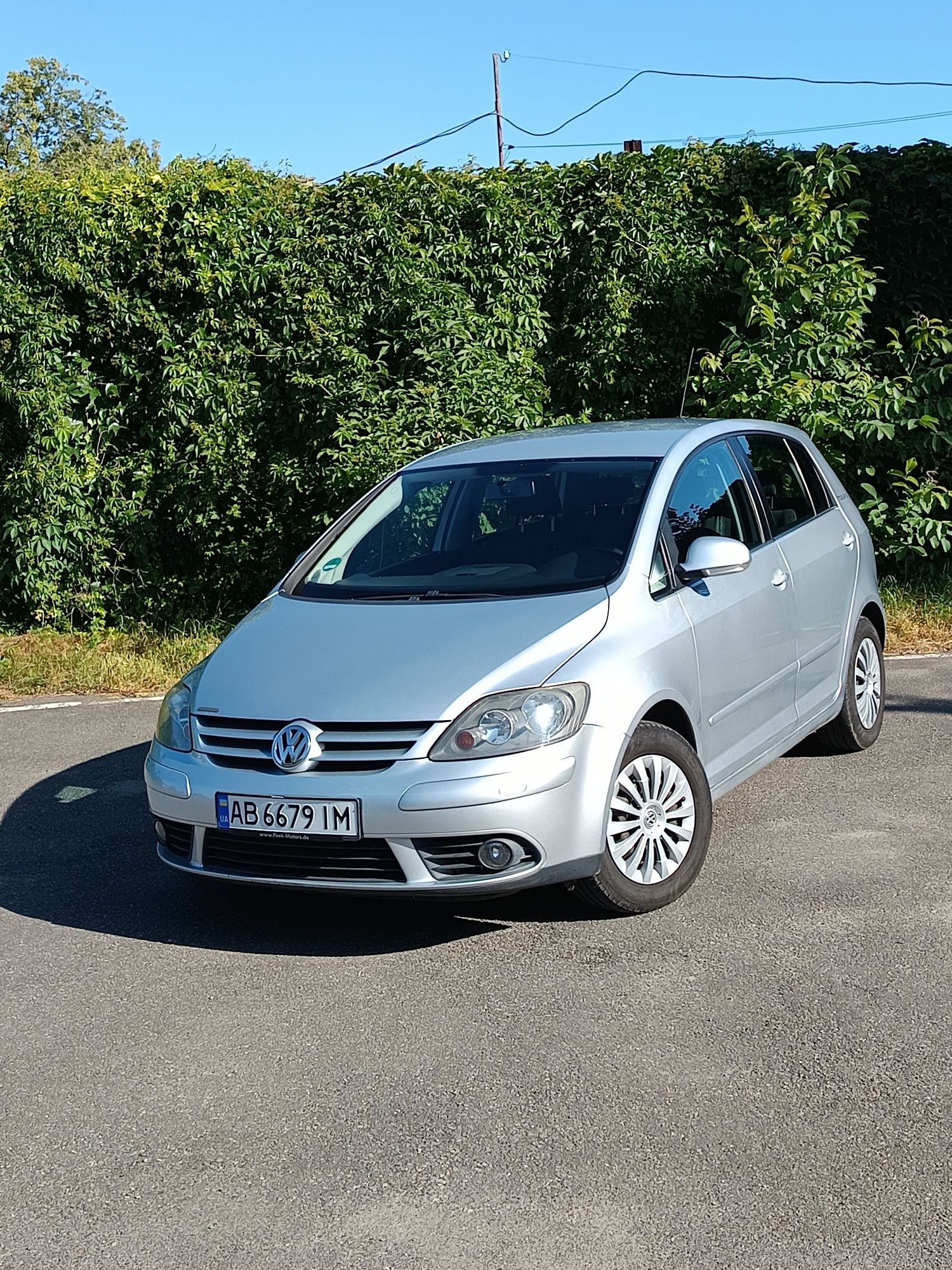 Продам GOLF PLUS 1.4MPI.