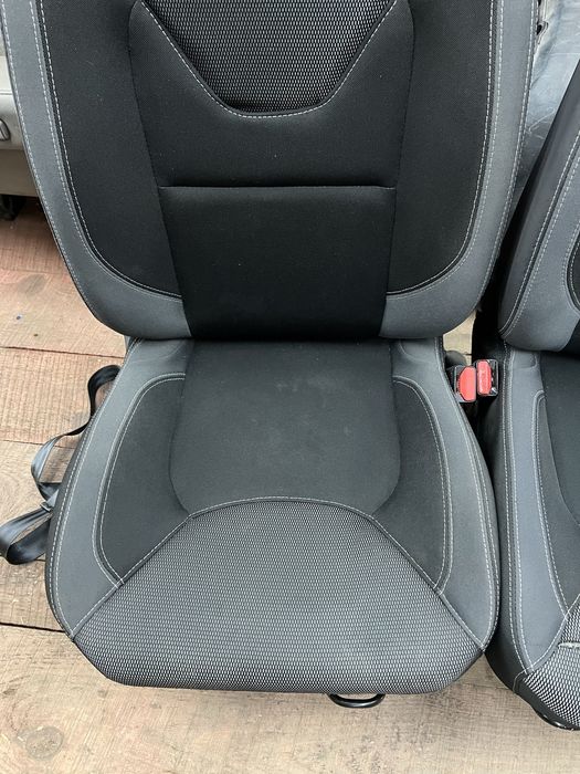 Продам сиденья рено клио 4 оригинал
