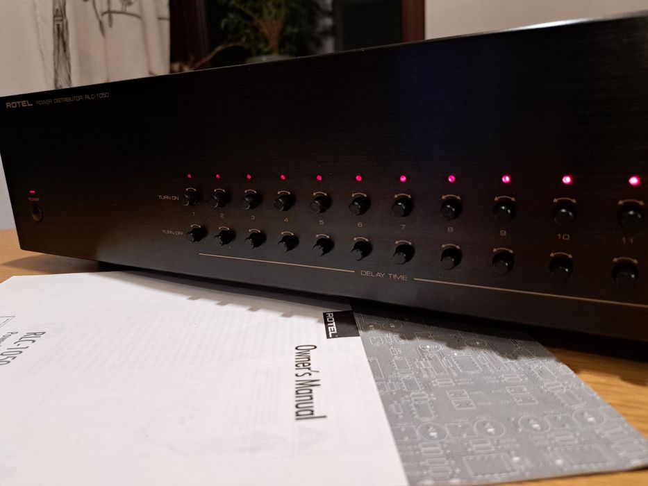 Rotel RLC-1050 kondycjoner sieciowy