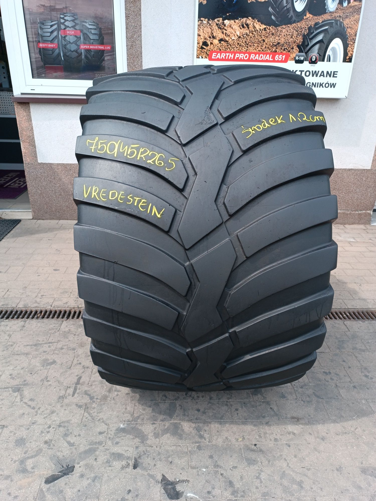 750/45R26.5 Vredestein Flotation  Trac Radial  750/45-26.5
