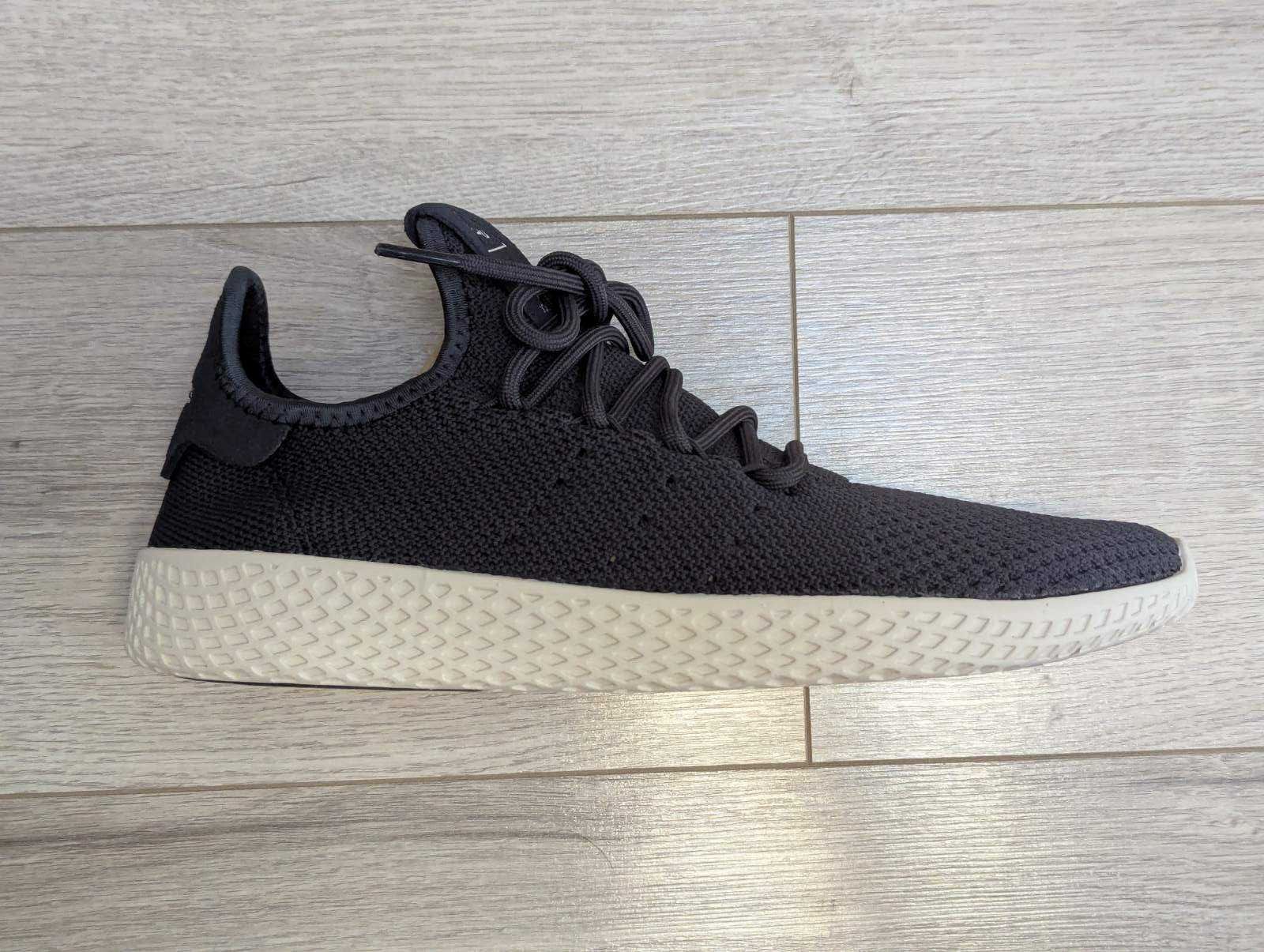 adidas x Pharrell Williams Tennis Hu EU 40 2/3, US 7 1/2