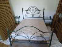 Cama de ferro com colchão